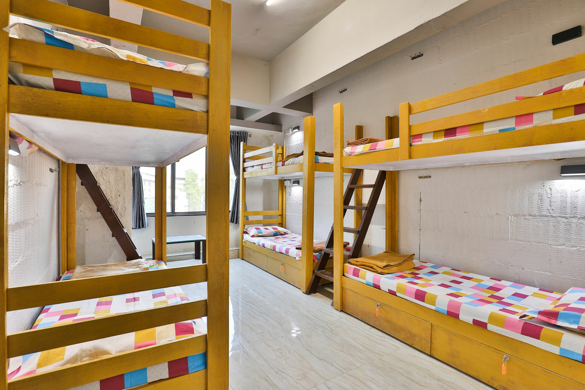 Oscar Dormitory Ahmadabad Zewnętrze zdjęcie